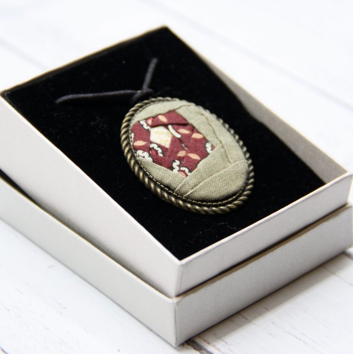 Camafeo Flor Granate y Marrón - Imagen 4