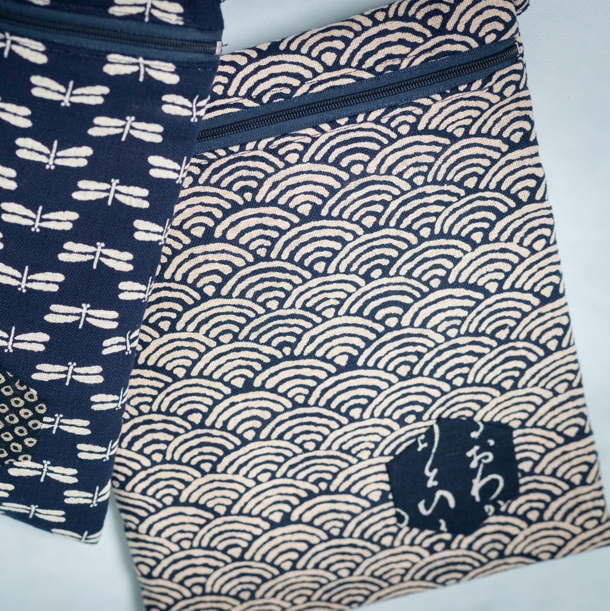 O-Bolso Anaïs "Índigo Ondas"